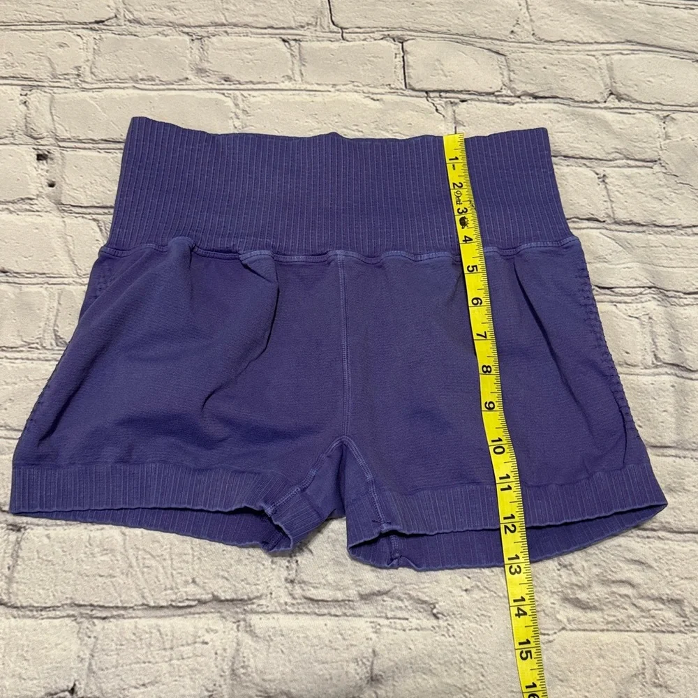 NWOT FP Movement Good Karma Running Shorts - Deep Sea - Size XL - Picture 15 of 16